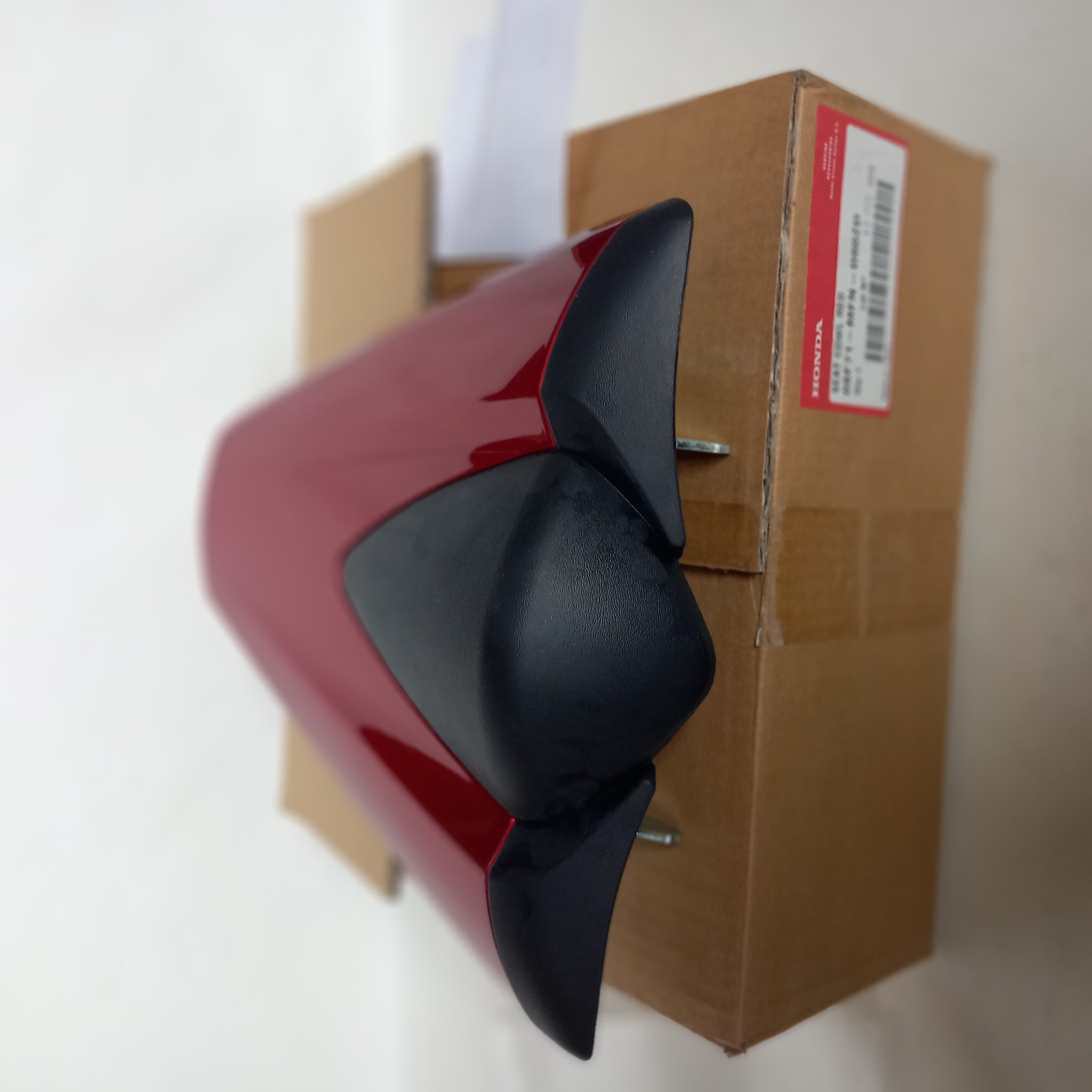 Picture of SEAT COWL SIENNA RED    08F71-MFN-D60ZD